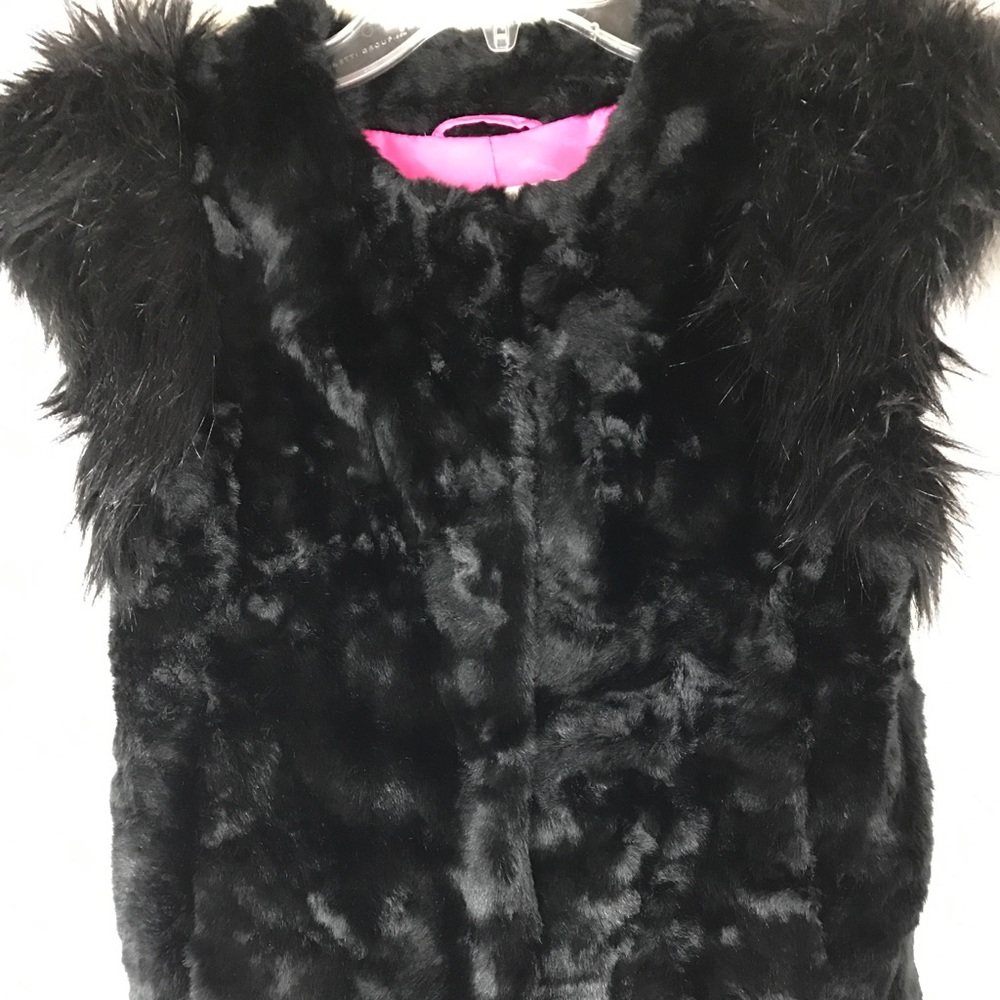🌸Black Fur Vest🌸